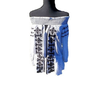 White With Black Off-The-Shoulder Peasant Top New Small